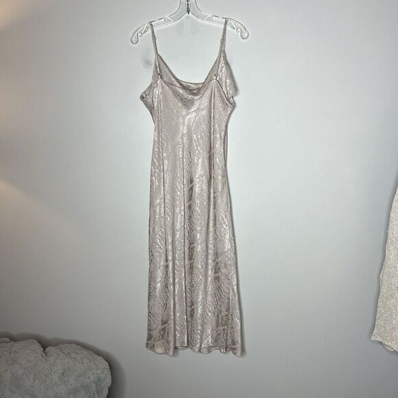 Express Dress Womens XL Satin Midi Slip Cream Damask Adjustable Straps Slits - Picture 9 of 13